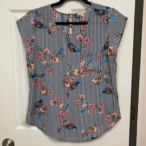 Cap Sleeve blouse with bird pattern